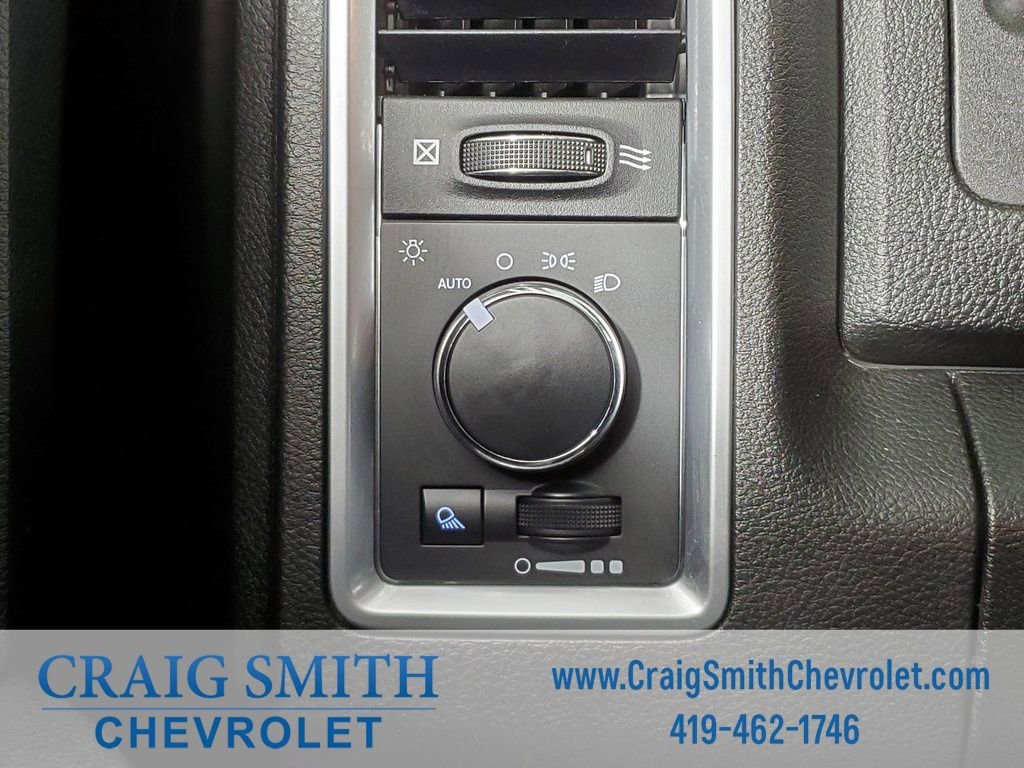 Used 2024 RAM 1500 Classic SLT image 16