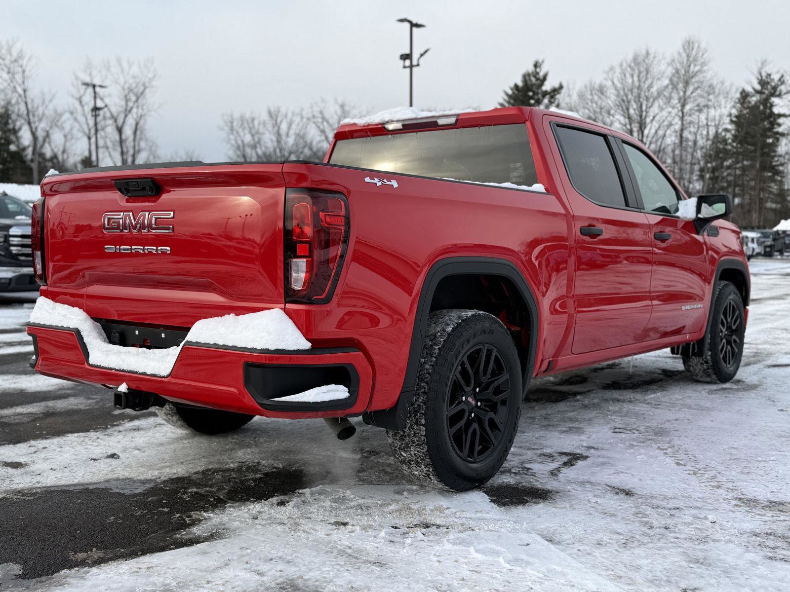 Certified 2023 GMC Sierra 1500 Pro w/ Graphite Edition image 5