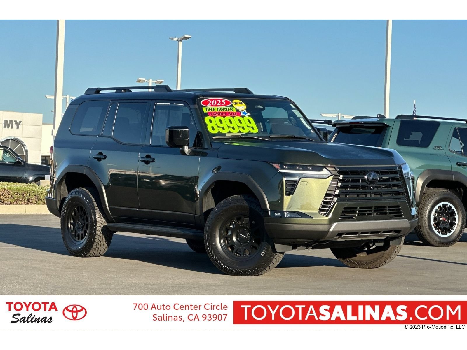 Used 2025 Lexus GX 550 w/ Accessory Package (CT) AWD/4WD image 1
