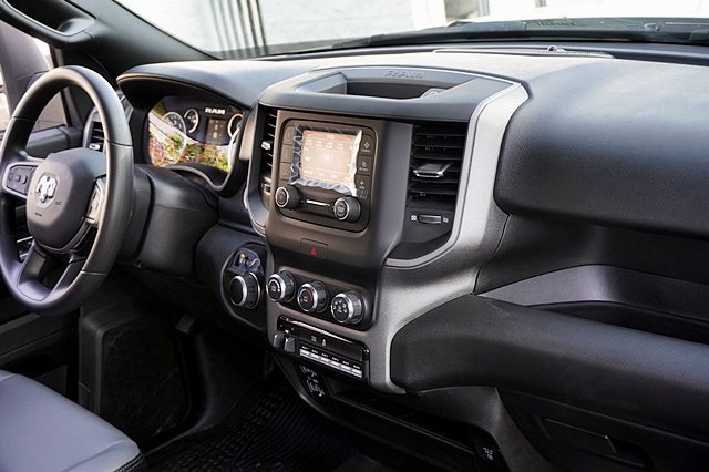 New 2024 RAM 2500 Tradesman w/ Chrome Appearance Group image 17