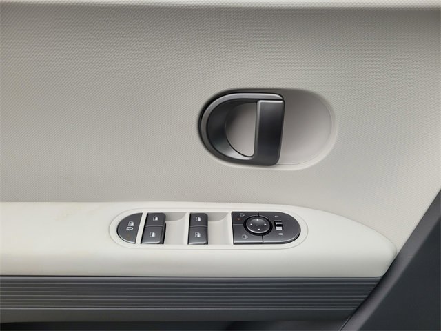 New 2026 Hyundai Ioniq 5 SEL image 15