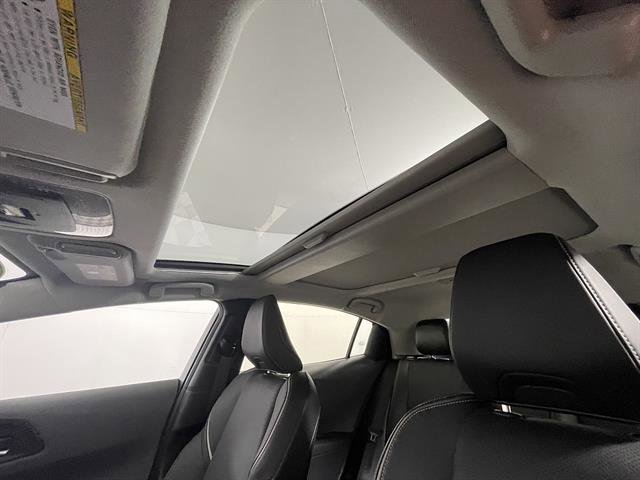 Used 2023 Toyota Prius Limited AWD/4WD image 10