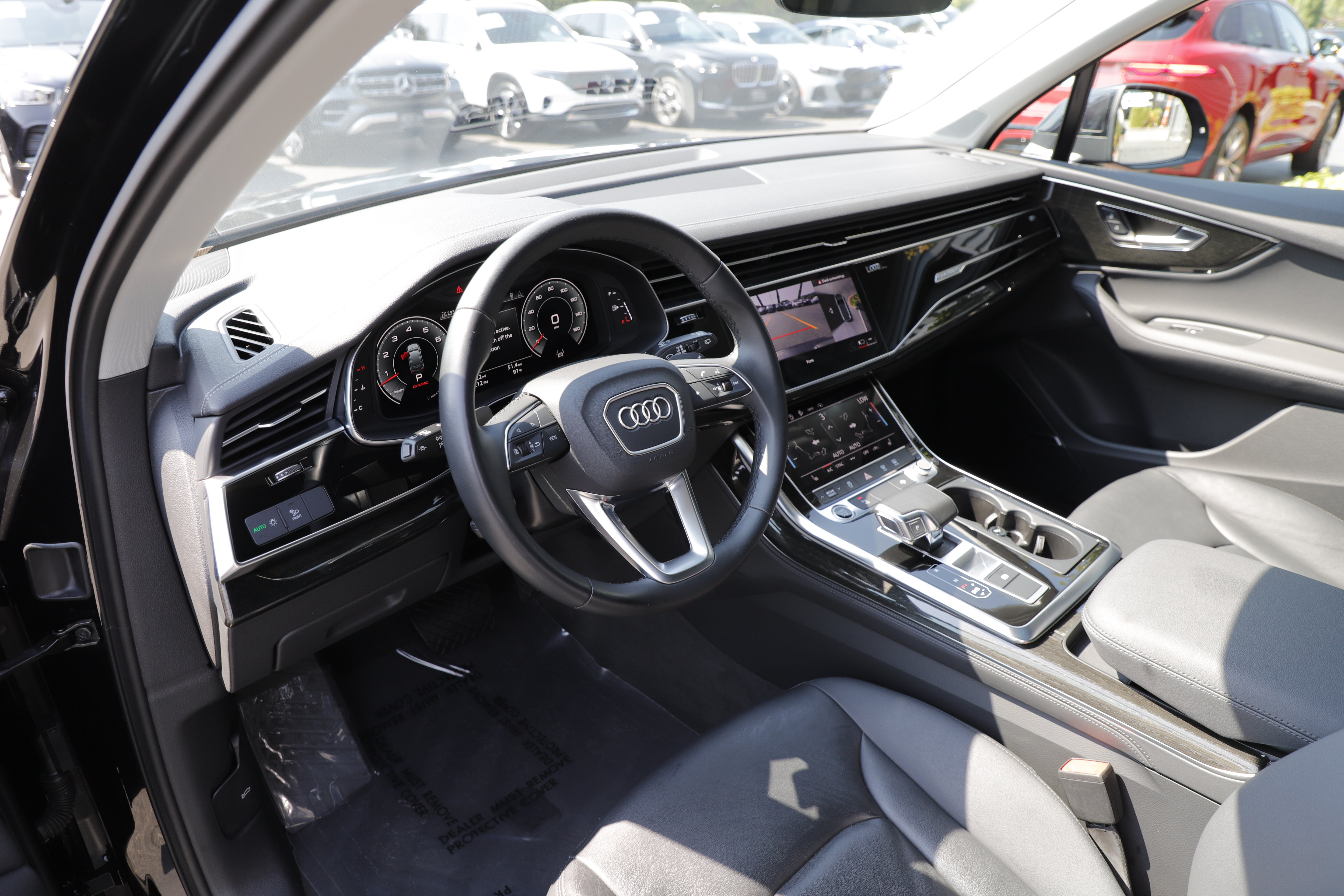 Used 2023 Audi Q7 3.0T Premium Plus w/ Premium Plus Package AWD/4WD image 17