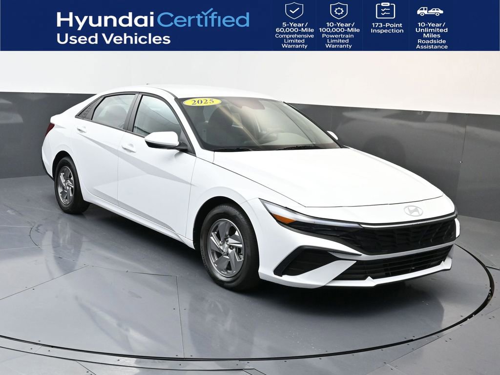 Certified 2025 Hyundai Elantra SE