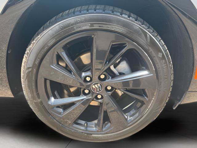 Used 2025 Buick Envision Sport Touring AWD/4WD image 11