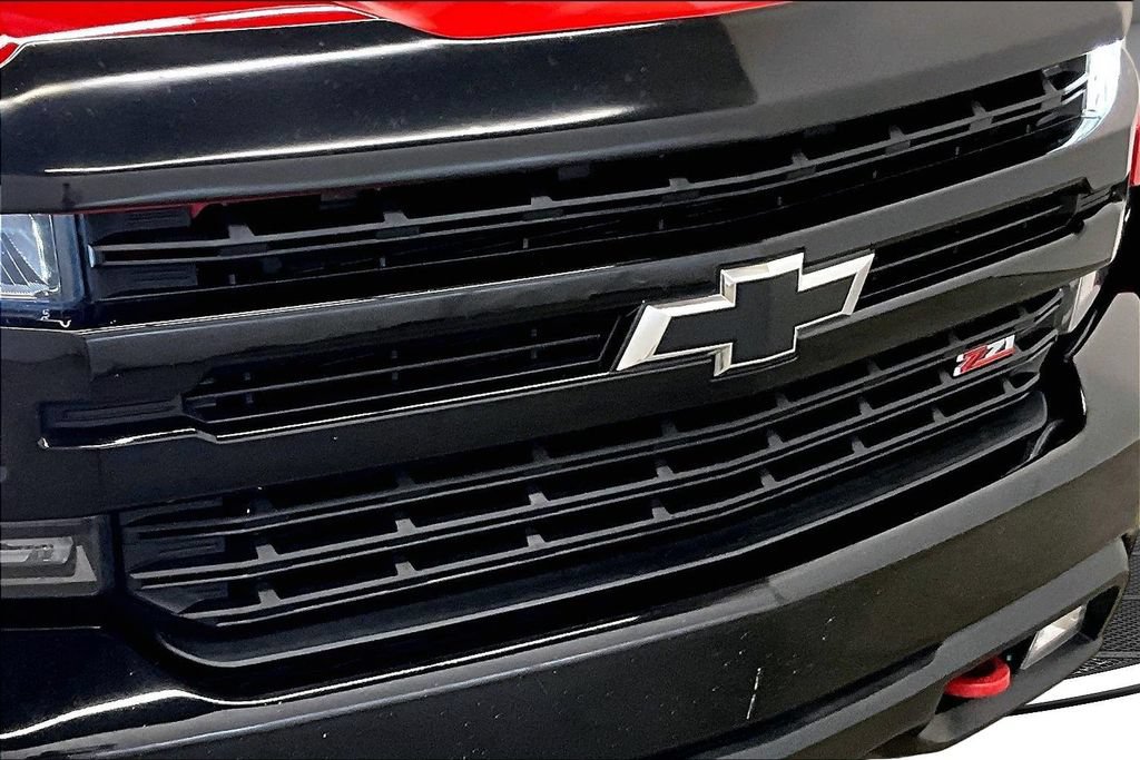 Used 2019 Chevrolet Silverado 1500 LT Trail Boss AWD/4WD image 32