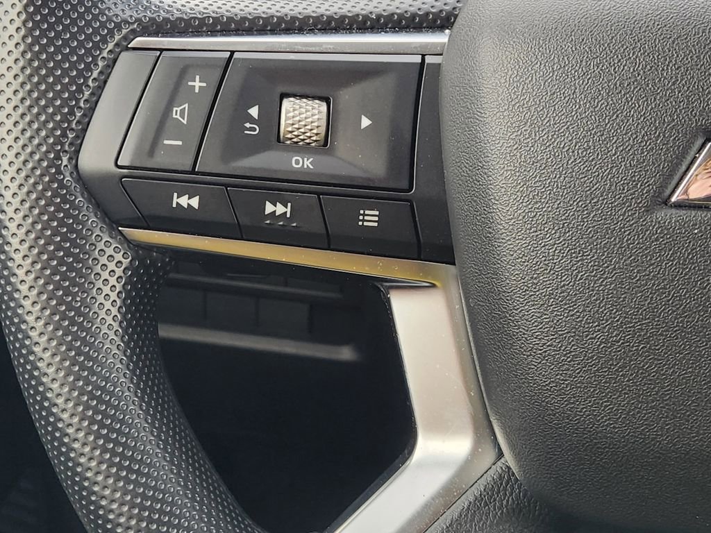 Used 2025 Mitsubishi Outlander ES image 27