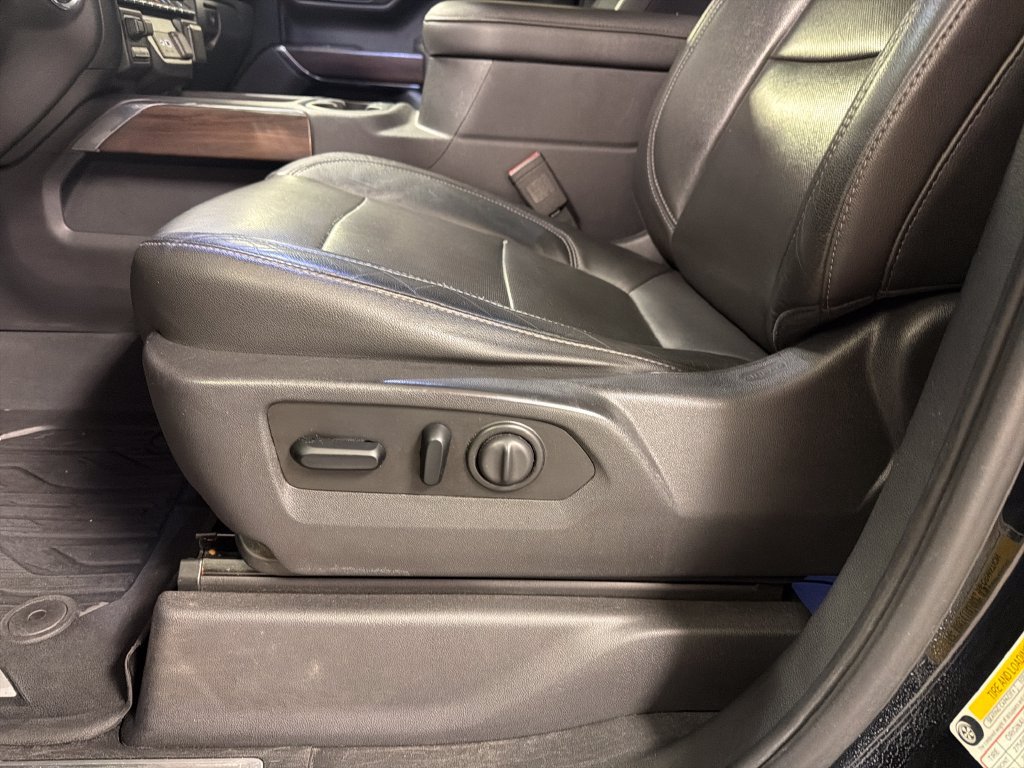 Used 2019 GMC Sierra 1500 SLT w/ SLT Premium Plus Package AWD/4WD image 25