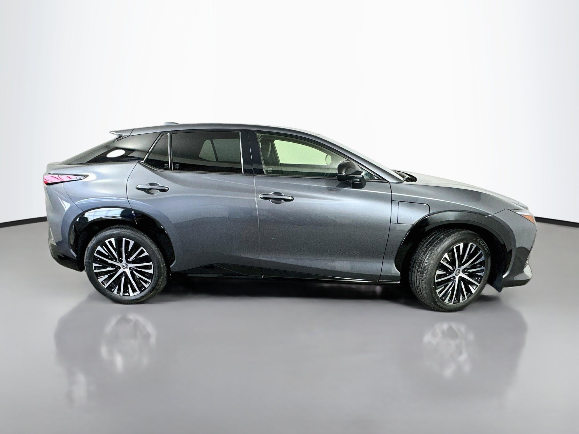 Used 2026 Lexus RZ 350e 2WD w/ Technology Package image 8