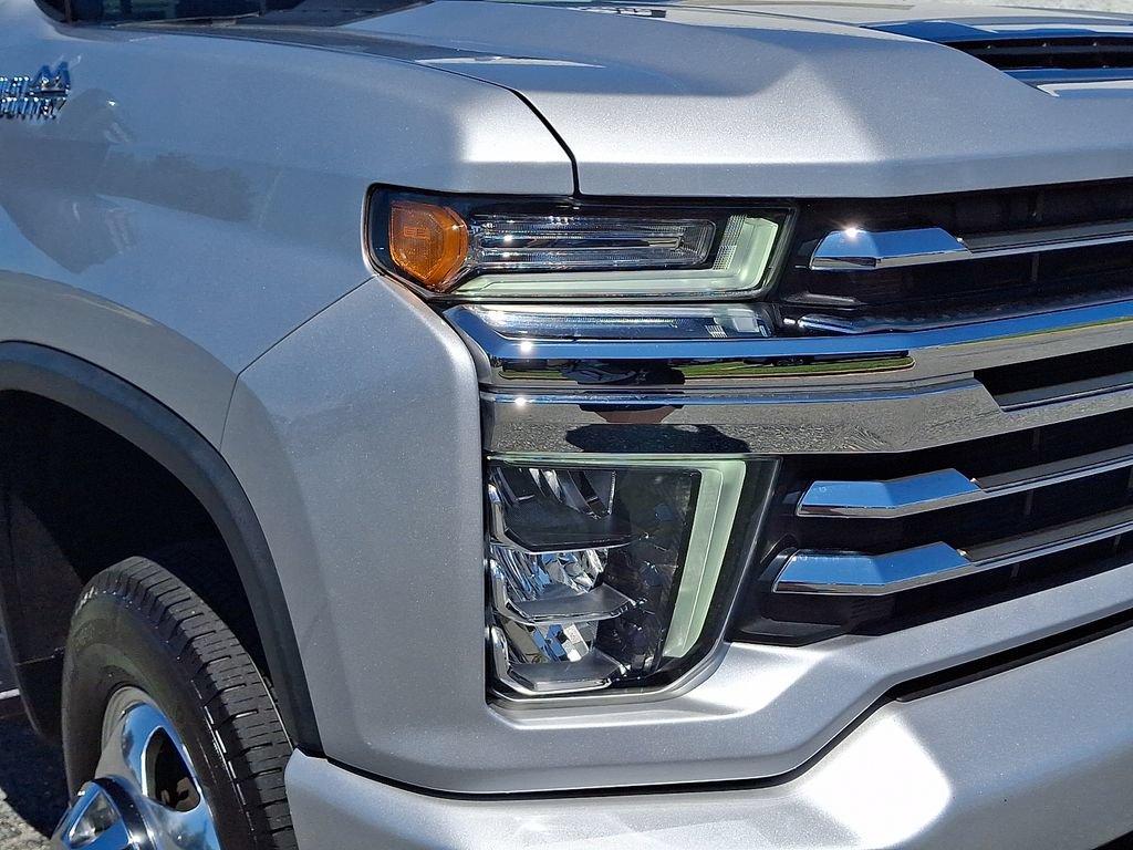 Certified 2023 Chevrolet Silverado 3500 High Country w/ Safety Package II AWD/4WD image 9