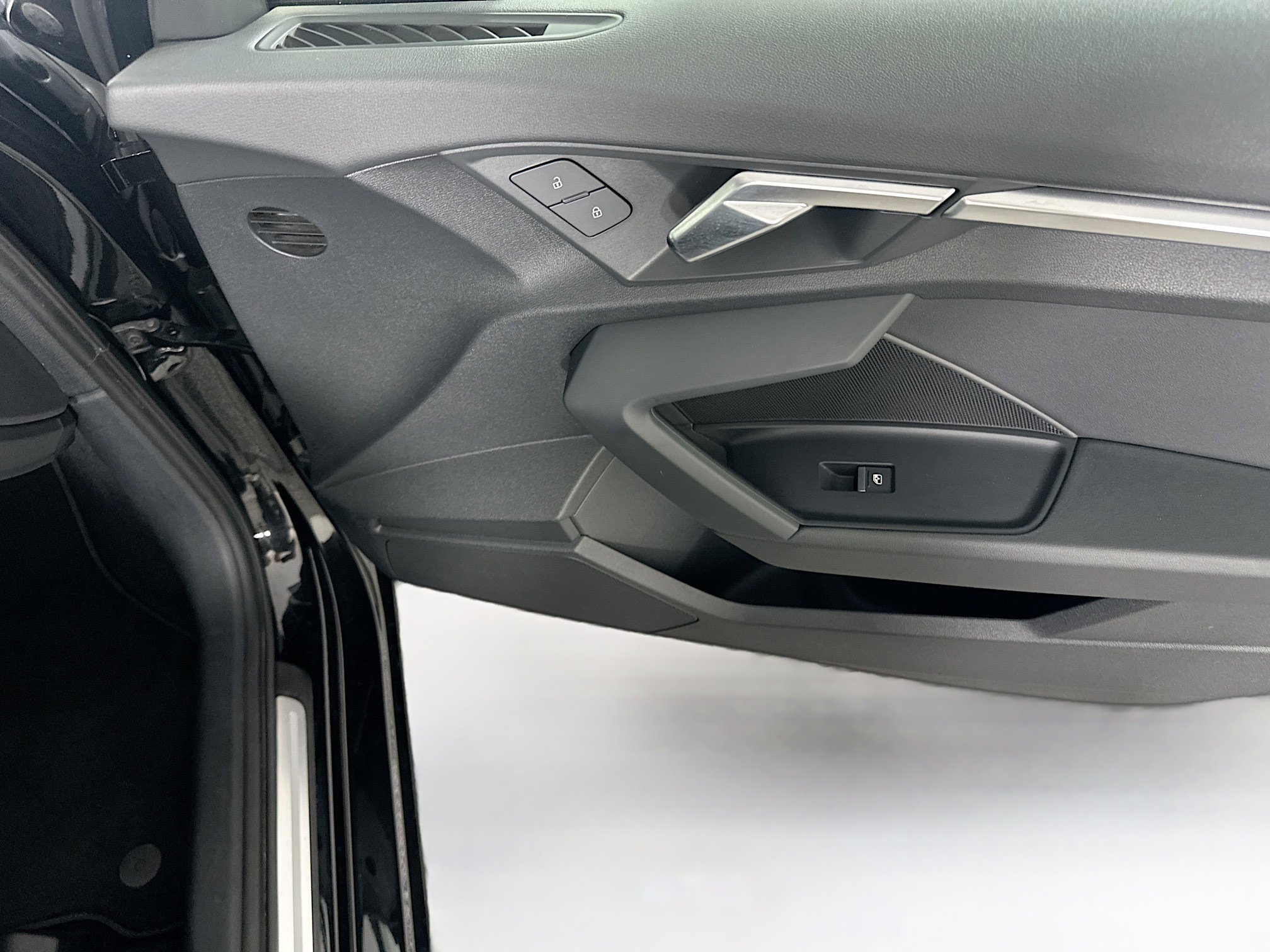 Used 2022 Audi A3 2.0T Premium image 30