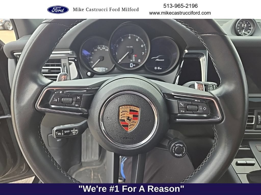 Used 2024 Porsche Macan AWD/4WD image 8