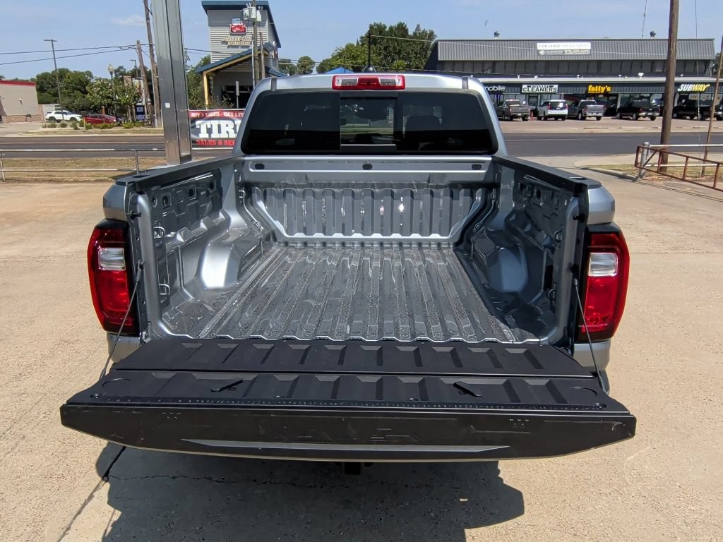 New 2026 GMC Canyon Elevation w/ Convenience Package RWD image 38