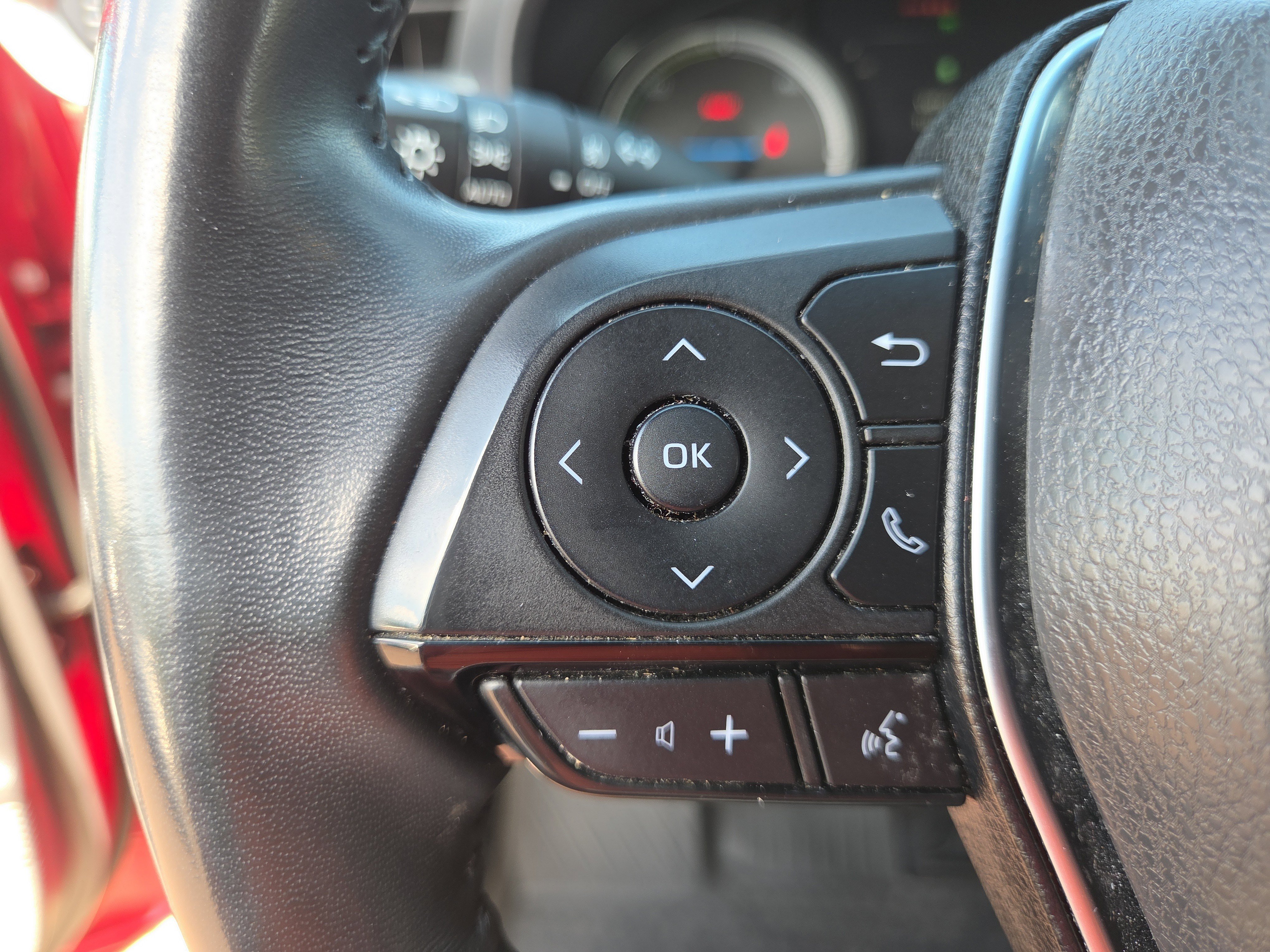 Certified 2023 Toyota Venza XLE image 26