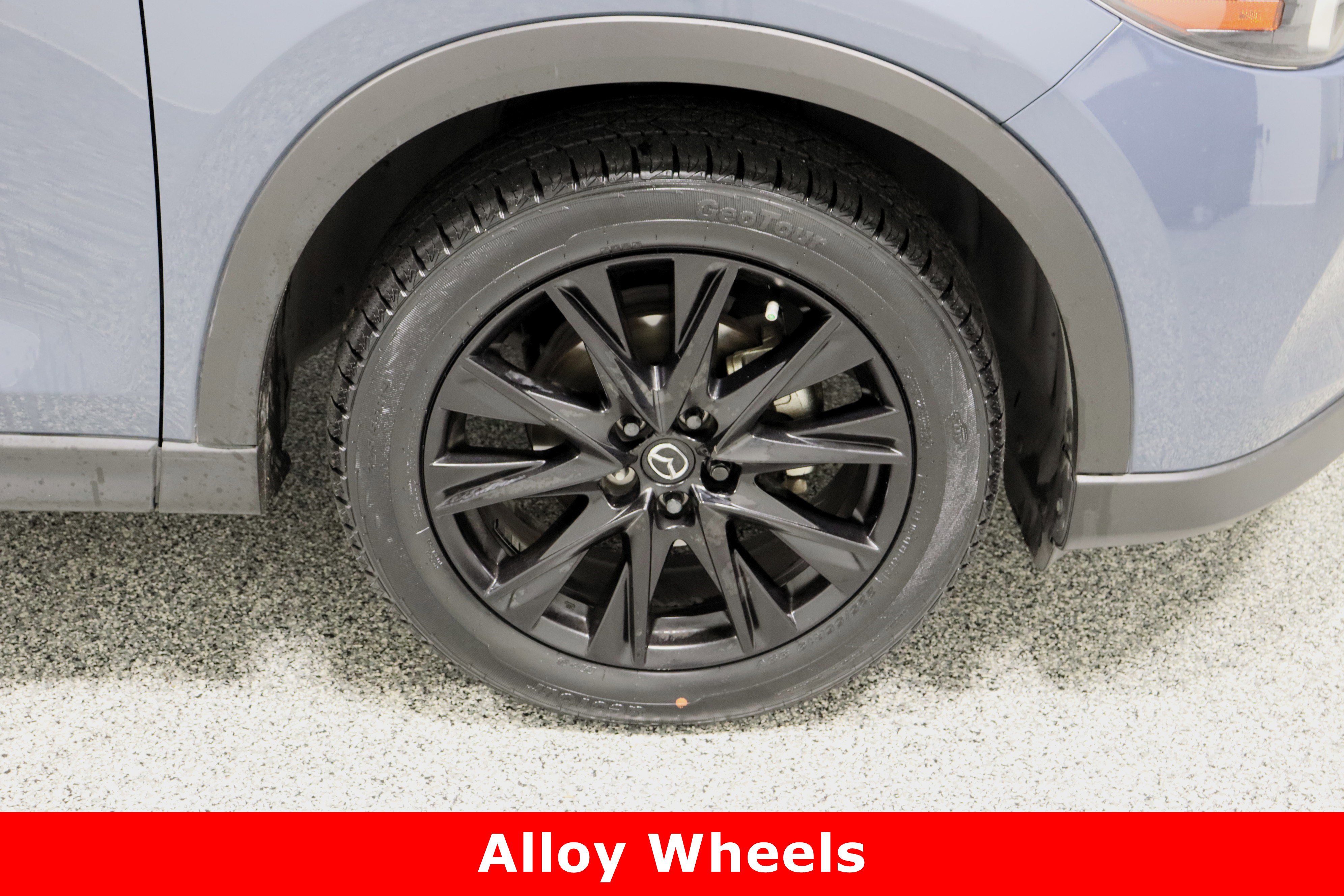 Used 2023 MAZDA CX-5 Carbon Edition image 5