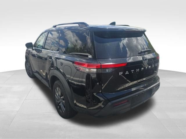 Used 2025 Nissan Pathfinder SV AWD/4WD image 3