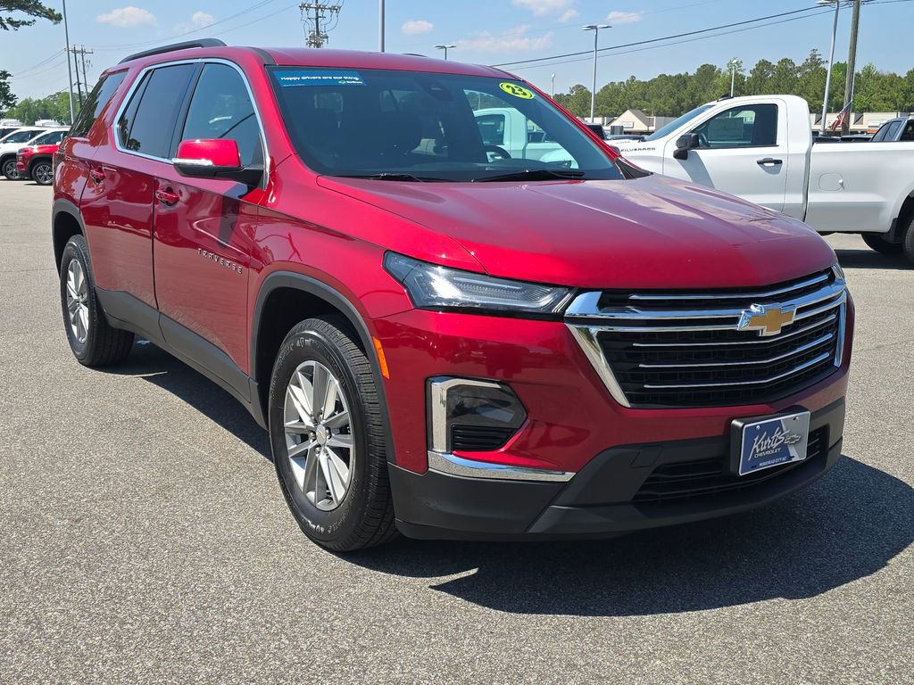 Certified 2023 Chevrolet Traverse LT FWD image 7