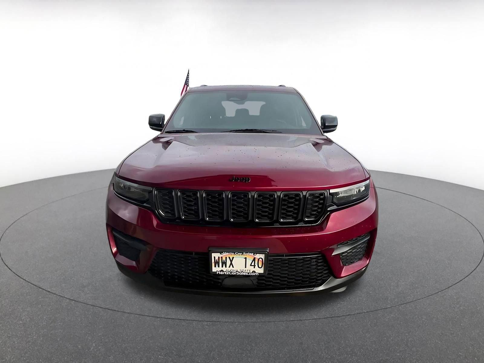 Used 2023 Jeep Grand Cherokee Altitude image 3