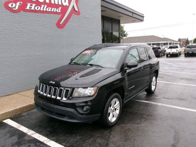 Used 2016 Jeep Compass Sport w/ Power Value Group AWD/4WD image 2