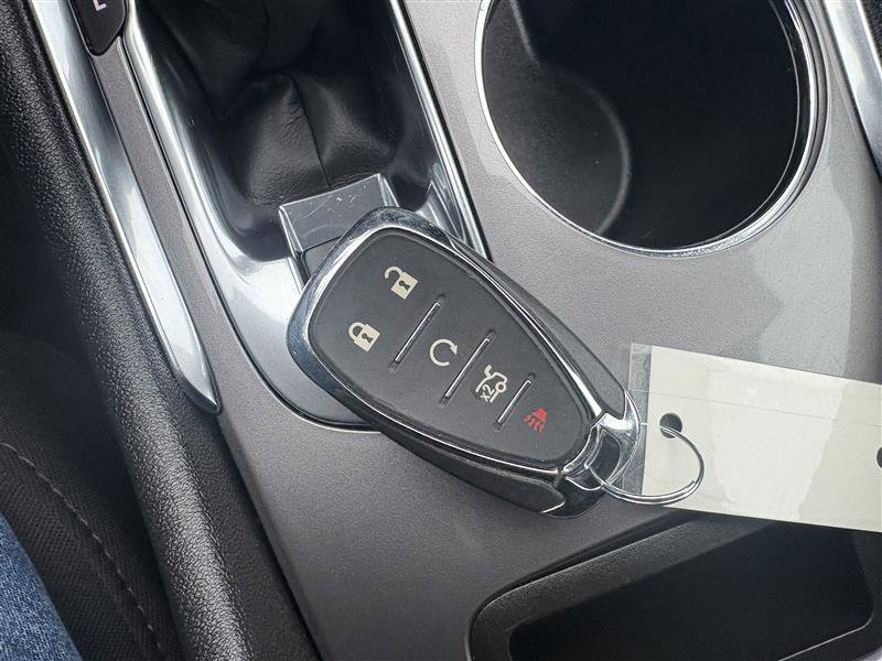 Used 2024 Chevrolet Malibu LT image 19