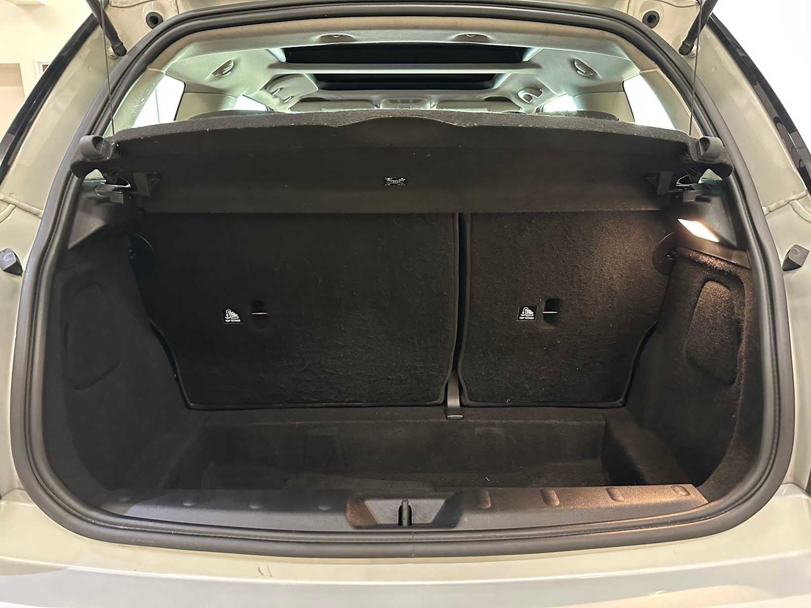 Used 2014 MINI Cooper 2-Door Hardtop image 28