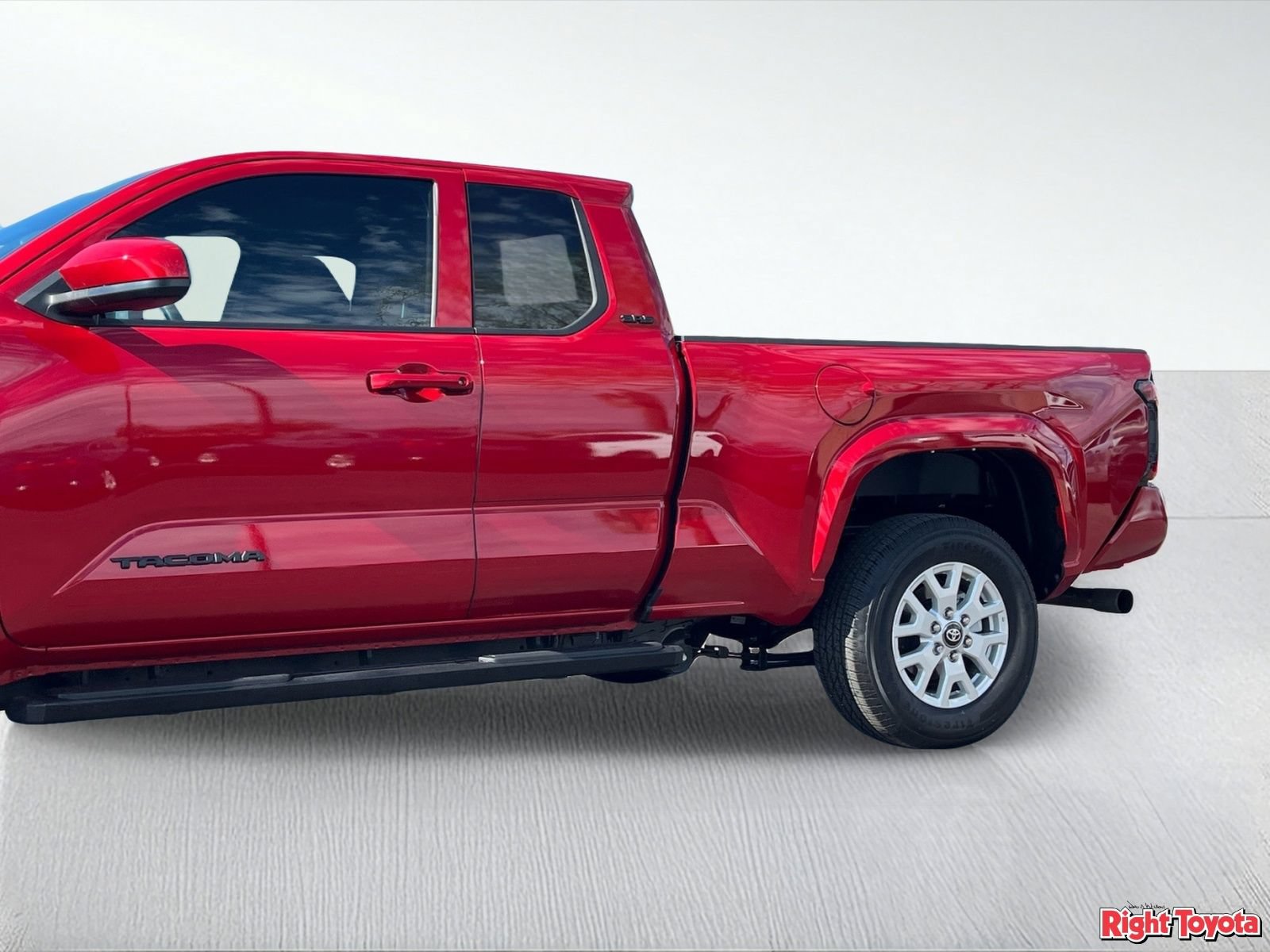 Certified 2026 Toyota Tacoma SR5 AWD/4WD image 10
