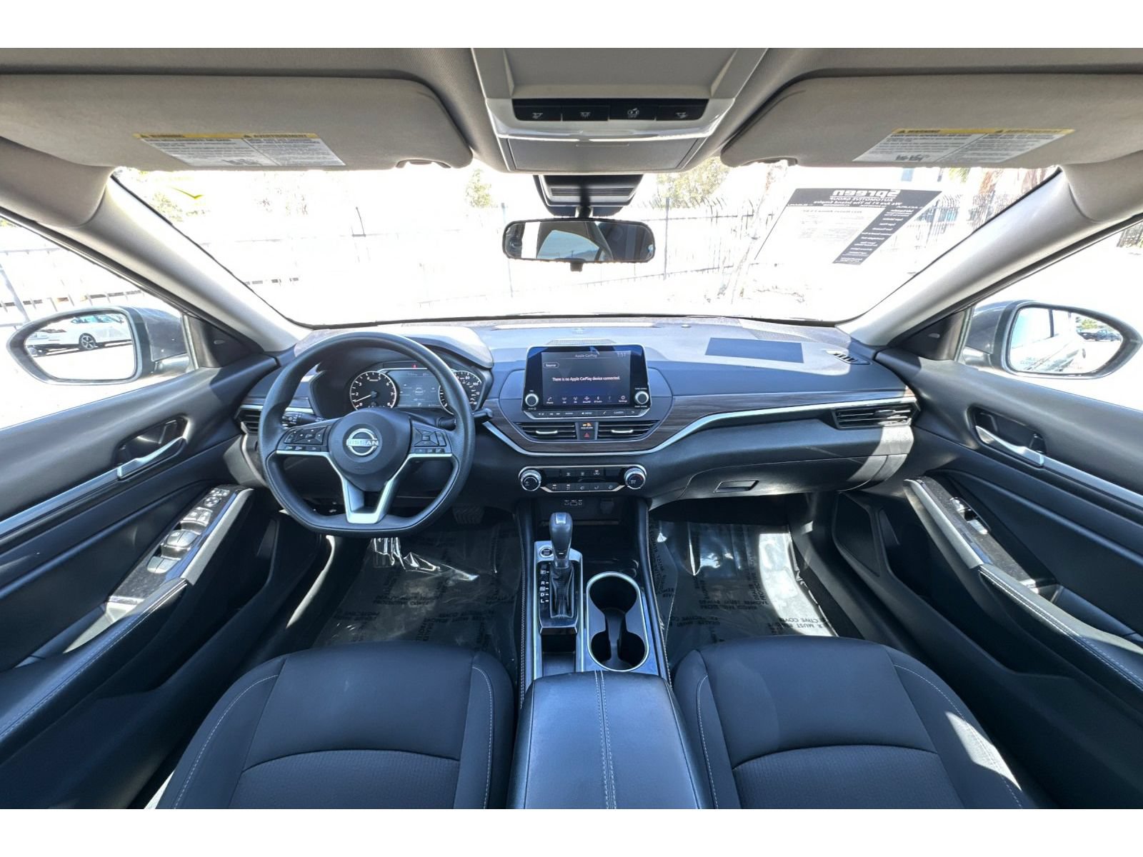 Used 2023 Nissan Altima 2.5 SV FWD image 15