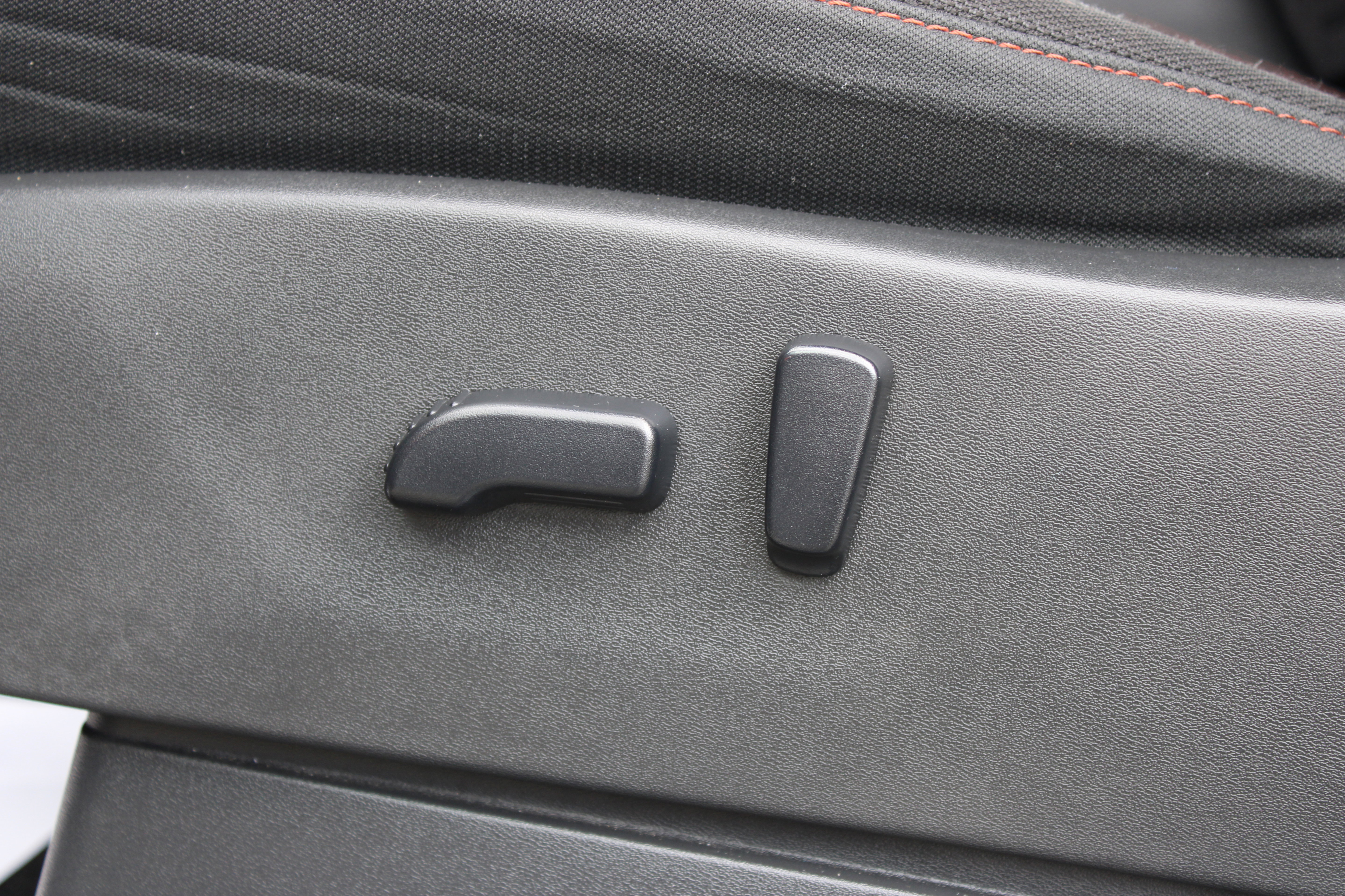 Certified 2022 Nissan Frontier PRO-4X w/ Off-Road Protection Package image 31