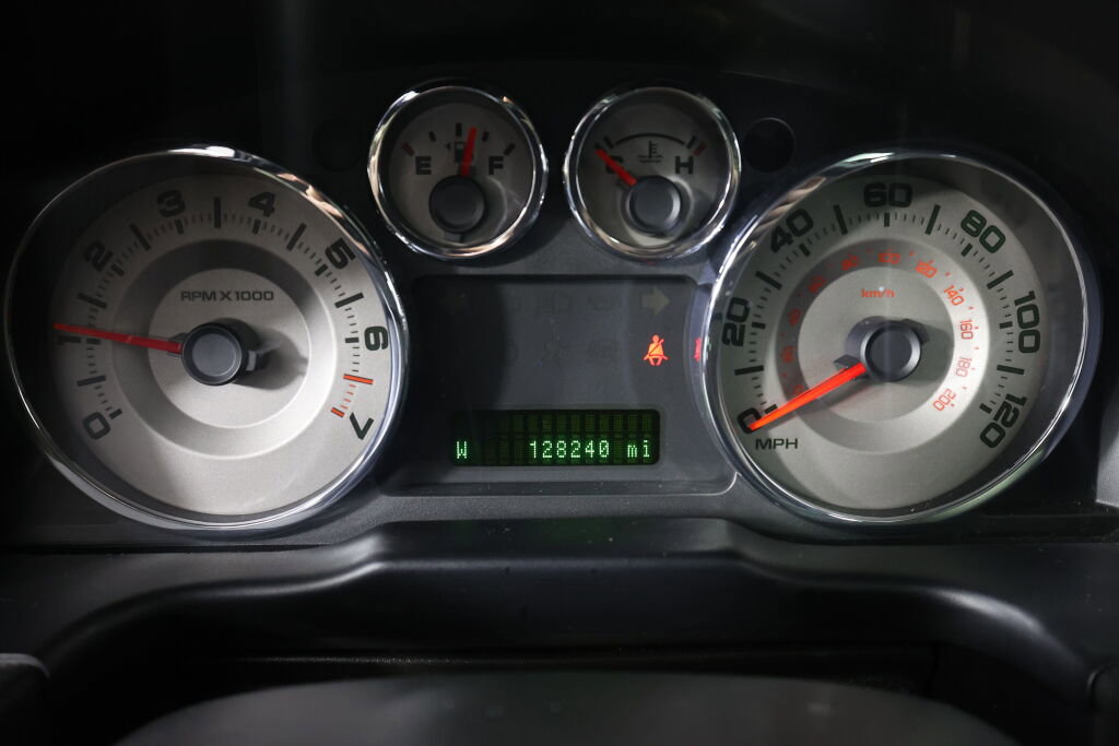 Used 2010 Ford Edge Limited FWD image 30