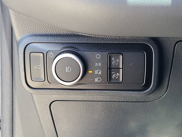 Used 2025 Ford Explorer ST-Line AWD/4WD image 21