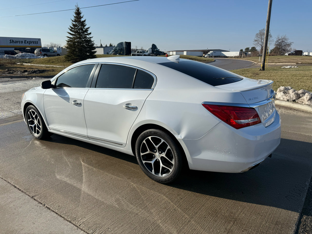 Used 2016 Buick LaCrosse Sport Touring w/ Experience Buick Package image 7
