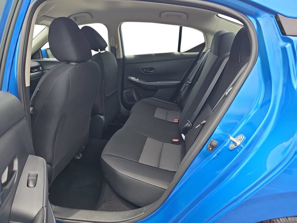 Used 2025 Nissan Sentra SV FWD image 14