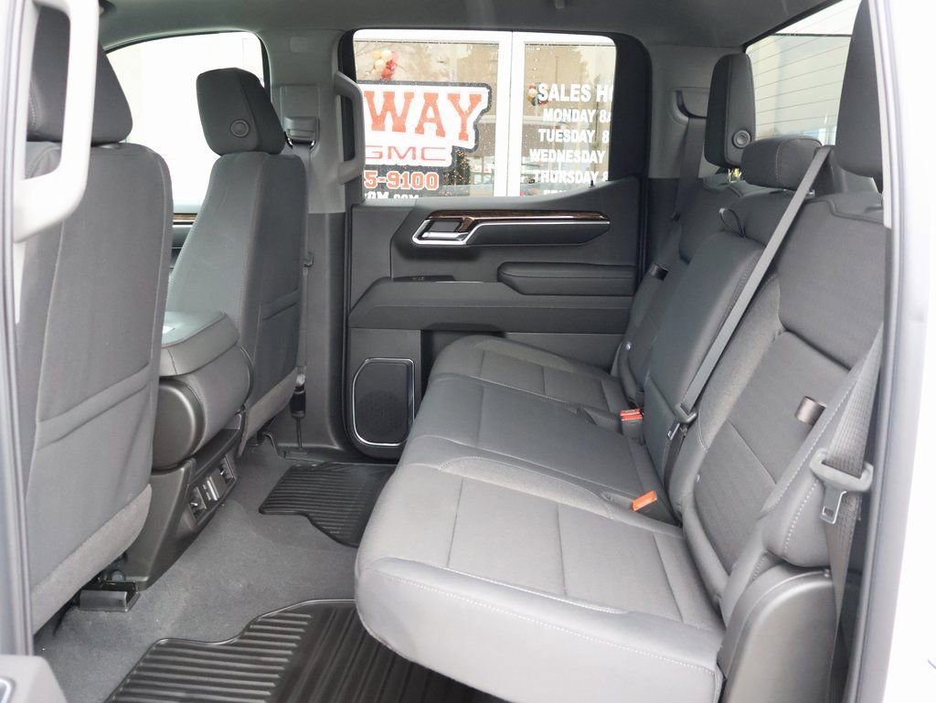 New 2026 GMC Sierra 1500 Elevation image 27