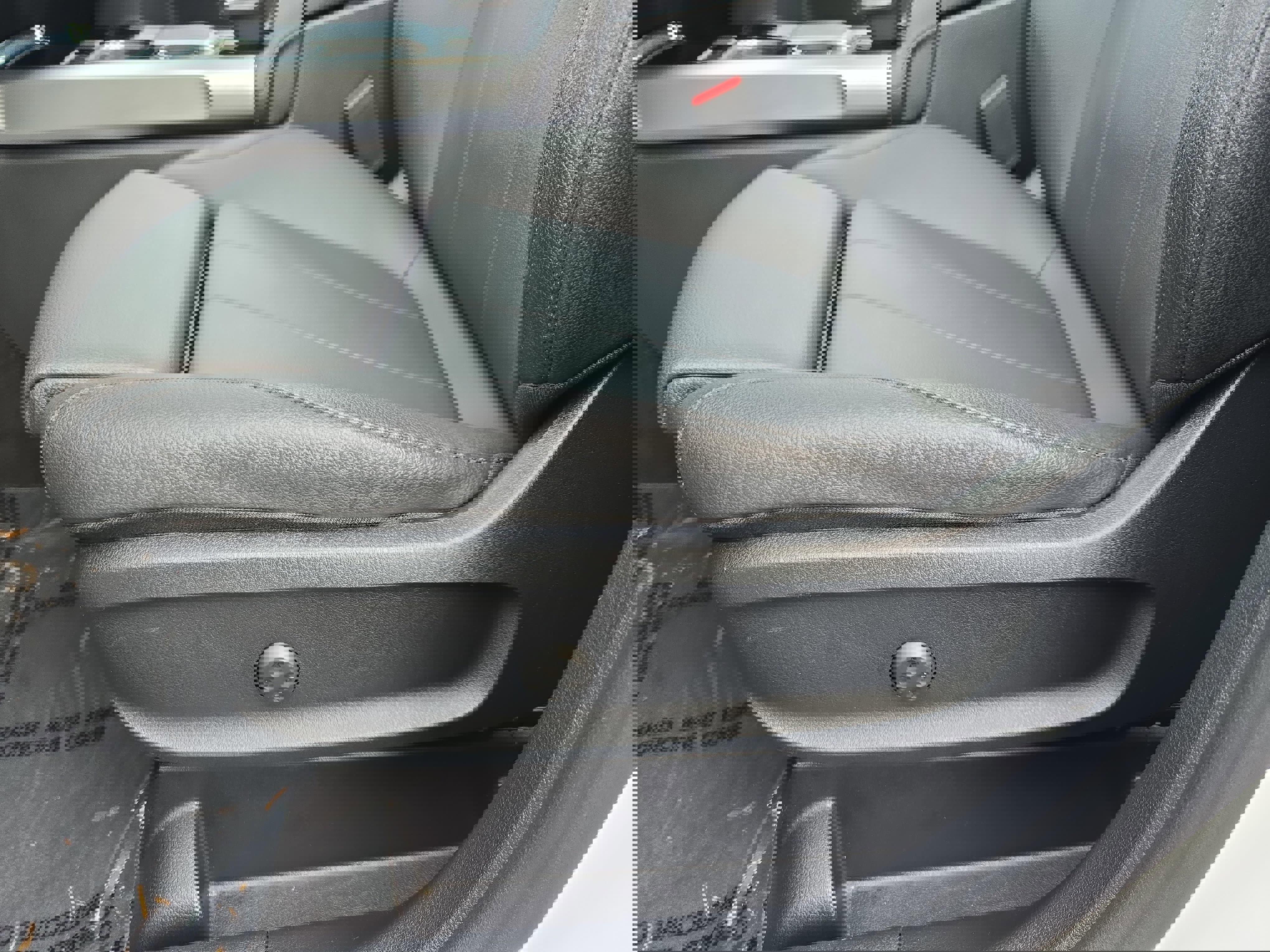 Certified 2023 Mercedes-Benz GLB 250 GLB 250 image 27