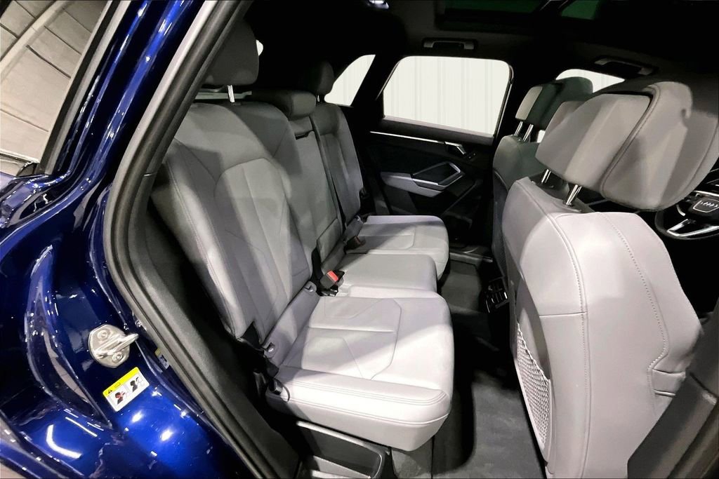 Certified 2025 Audi Q3 2.0T Premium w/ Convenience Package image 25
