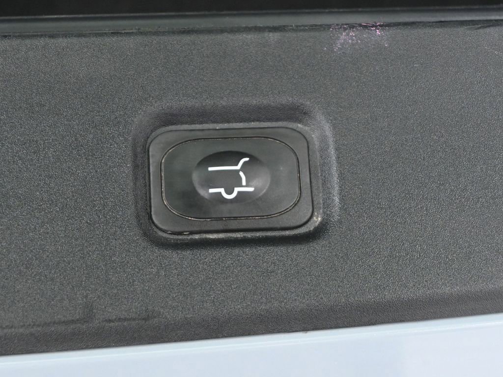 Used 2025 Ford Expedition Max Platinum w/ Driver's Package image 34