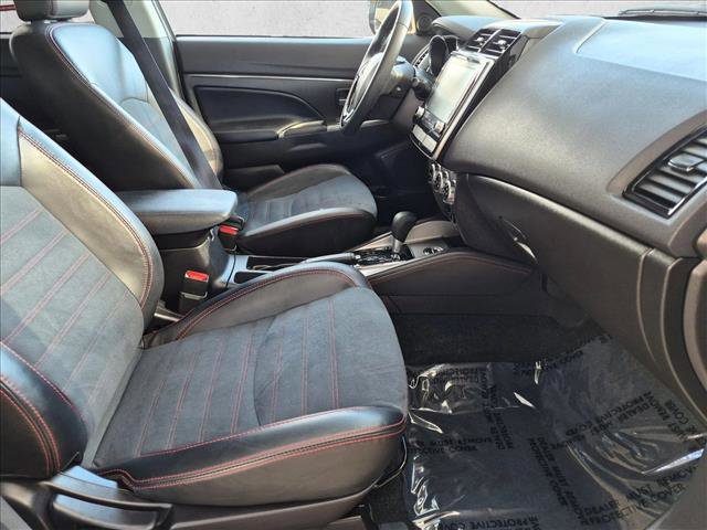 Used 2024 Mitsubishi Outlander Sport SE AWD/4WD image 21