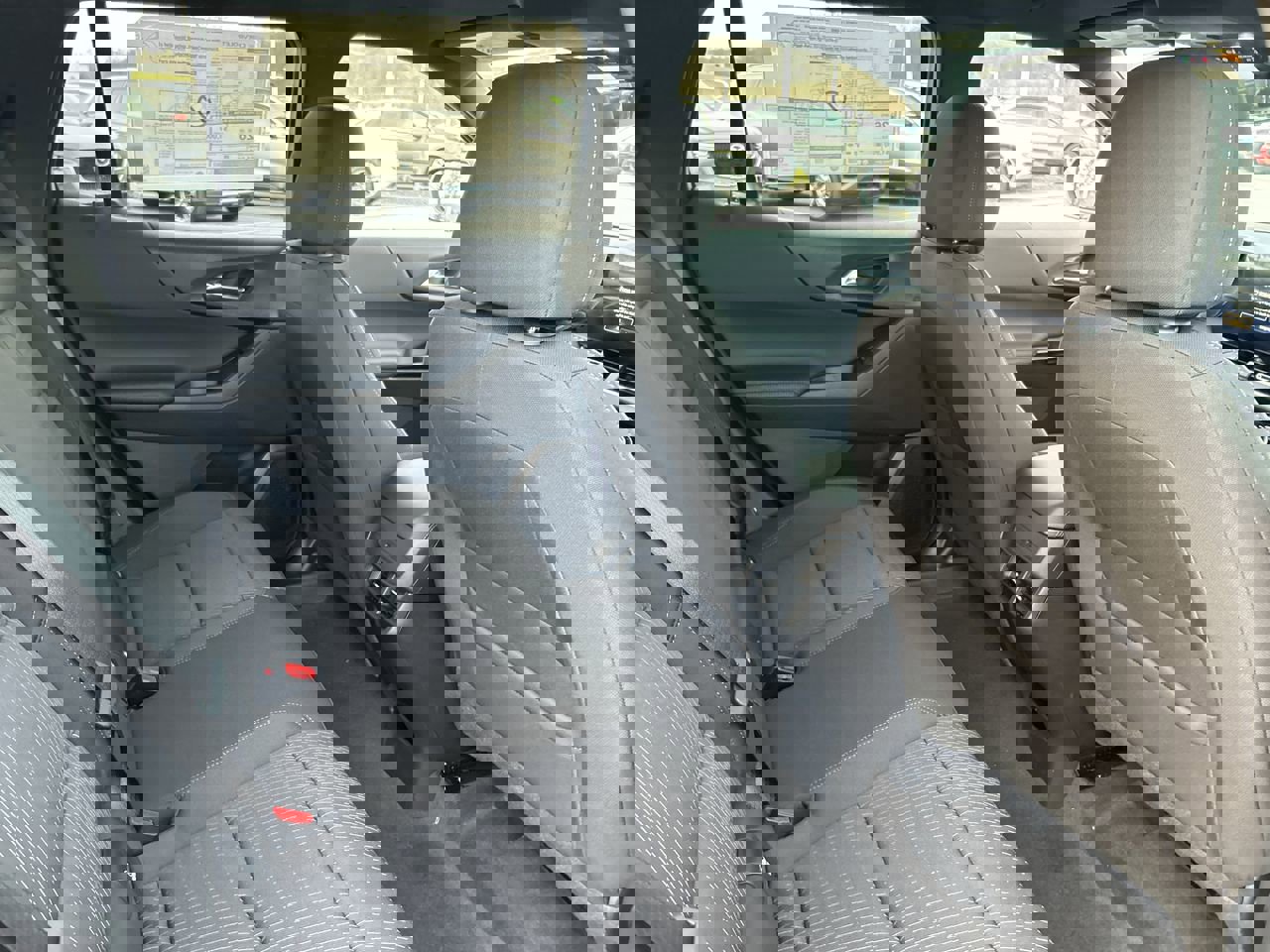 New 2026 Chevrolet Equinox LT w/ Safety and Technology Package image 17