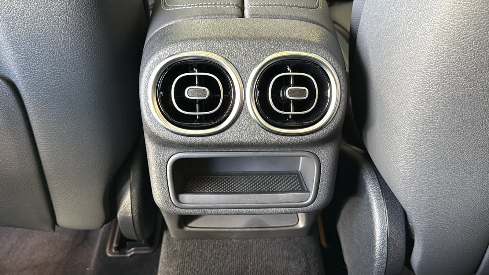 Certified 2026 Mercedes-Benz GLC 300 4MATIC image 29