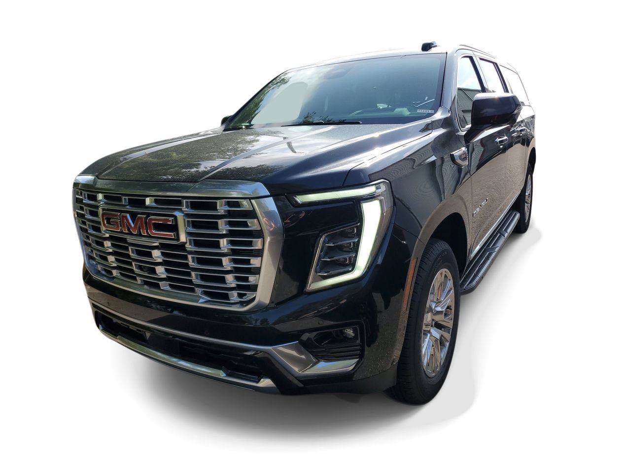 New 2026 GMC Yukon XL Denali RWD image 3