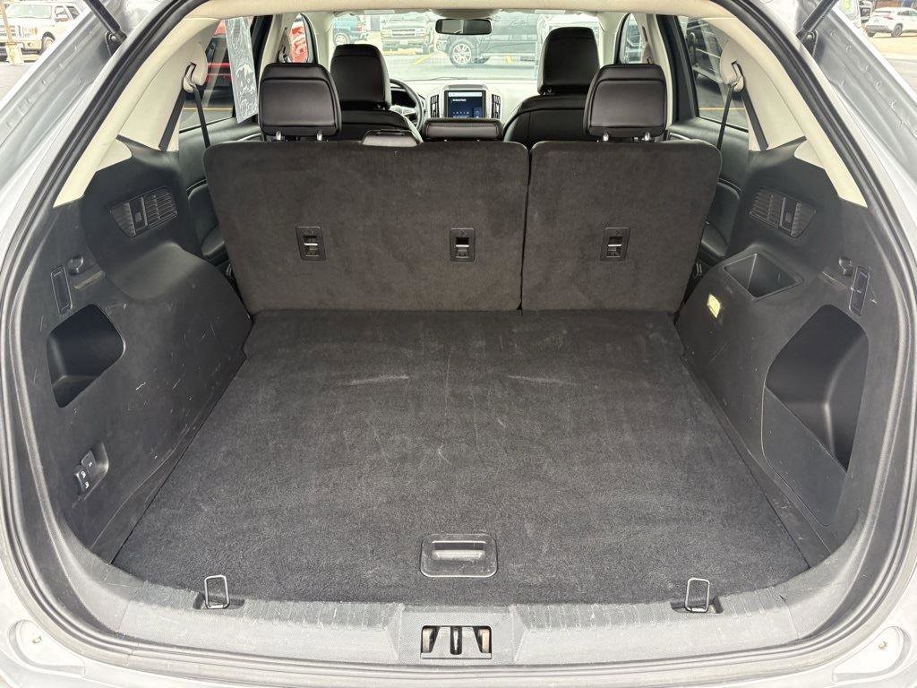 Used 2024 Ford Edge SEL image 26