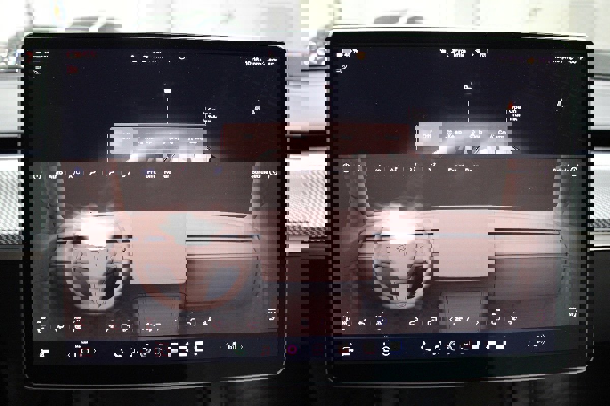 Used 2022 Tesla Model Y Performance image 38