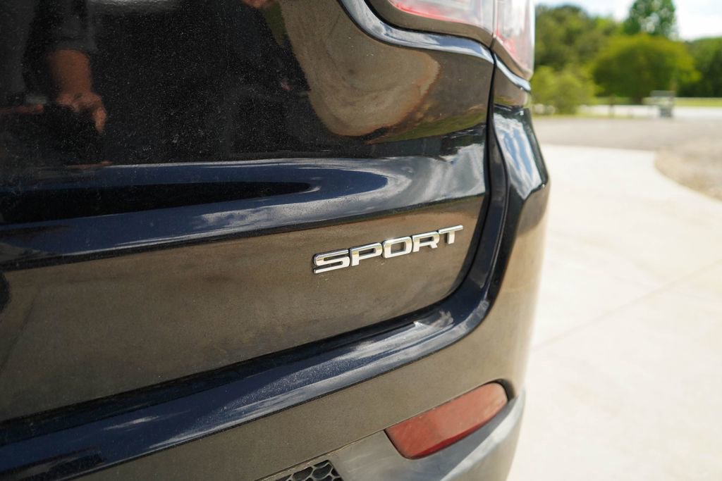 Used 2018 Jeep Compass Sport FWD image 20
