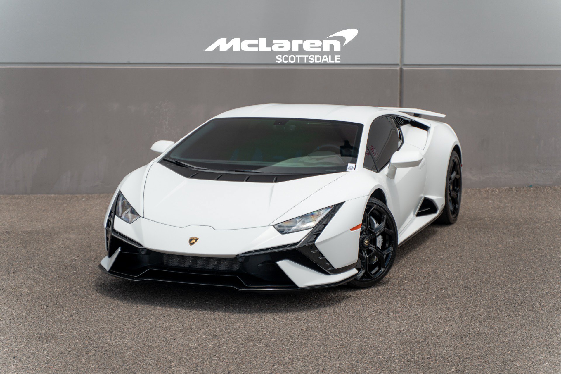 Used 2024 Lamborghini Huracan Tecnica RWD image 1