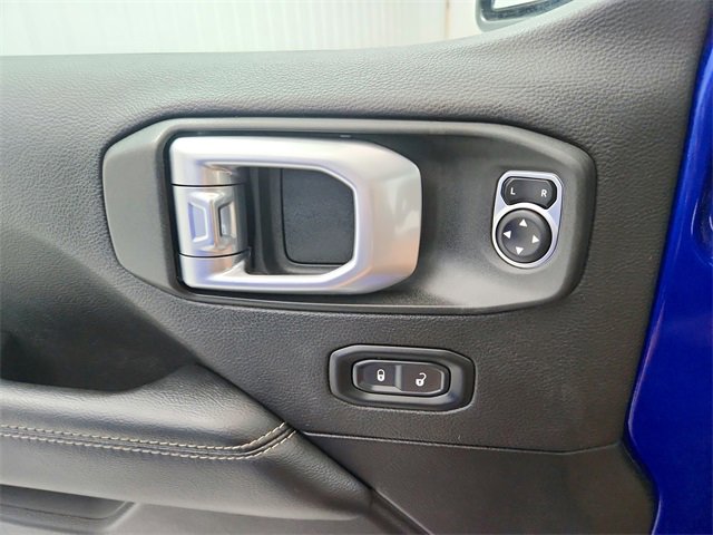 Used 2020 Jeep Wrangler Unlimited Sahara w/ Uconnect 4C Nav & Sound Group image 30