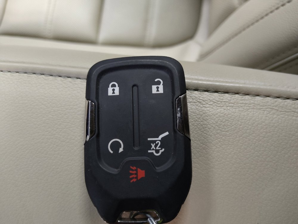 Used 2017 GMC Acadia Denali w/ Technology Package image 32