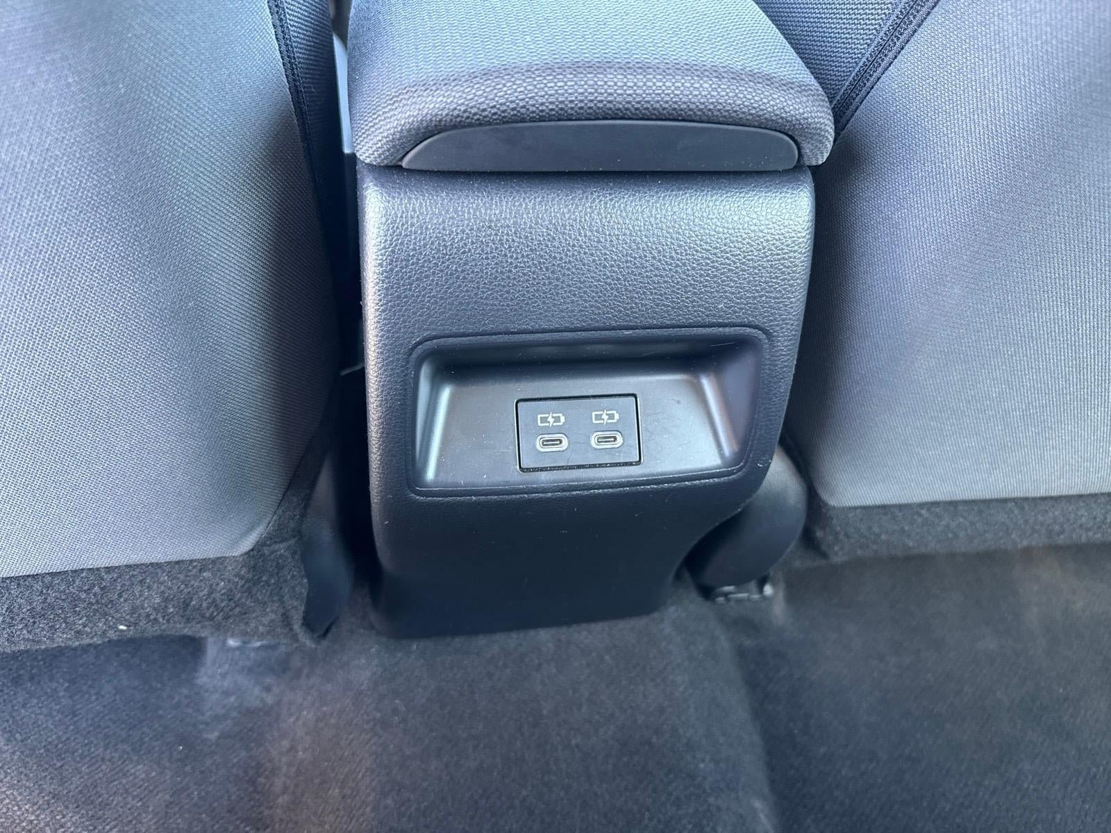 Used 2024 Toyota Corolla LE FWD image 6