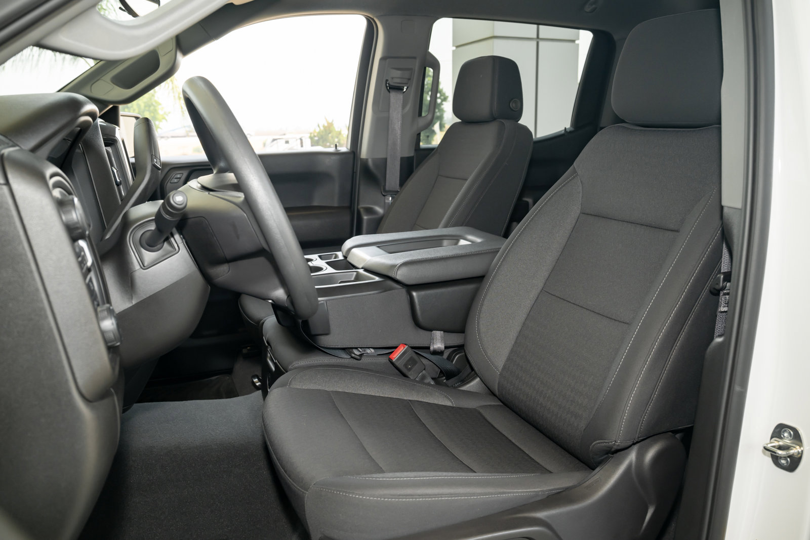 Used 2024 Chevrolet Silverado 1500 Custom w/ Turbomax Blackout Package image 21