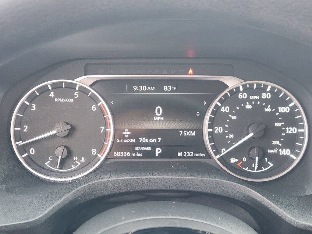 Used 2022 Nissan Rogue SV FWD image 11
