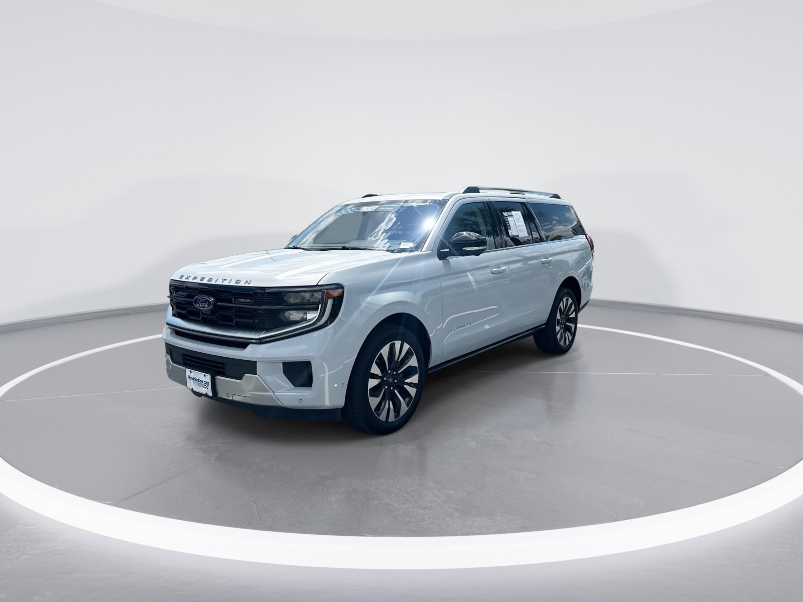 Used 2025 Ford Expedition Max Platinum w/ Driver's Package AWD/4WD image 5